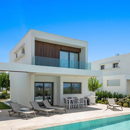 Serenity Waves Villa 17 ลาร์นาคา ภายนอก รูปภาพ