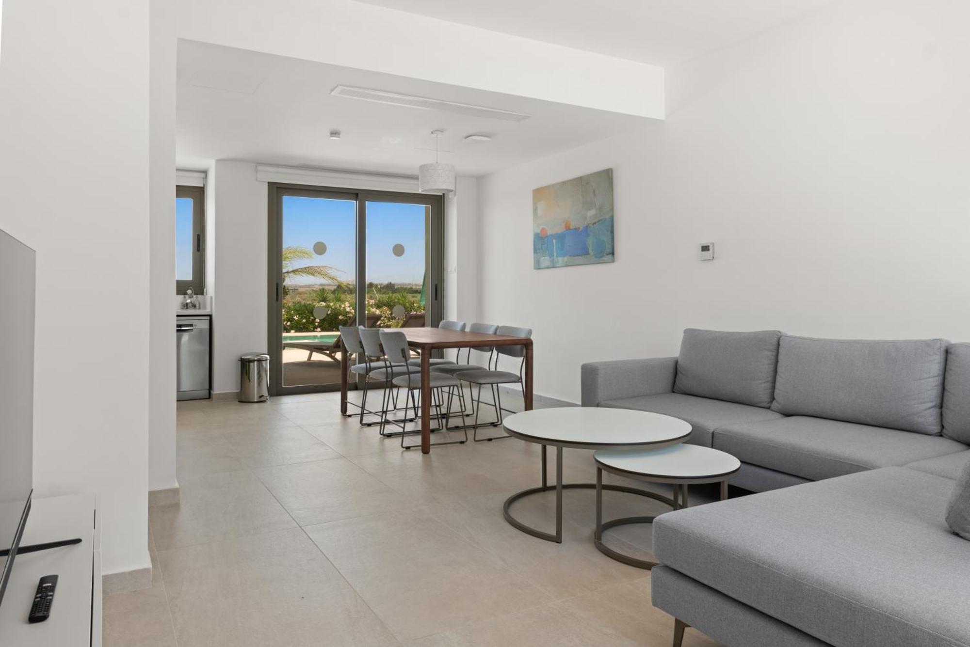Serenity Waves Villa 17 ลาร์นาคา ภายนอก รูปภาพ